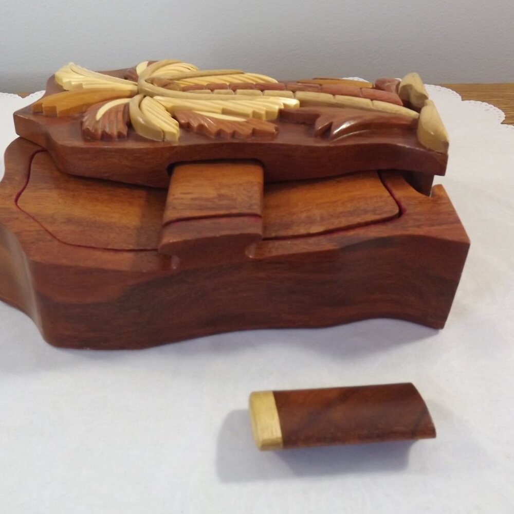 Wooden Palm Tree Puzzle Box - Picture 11 of 11